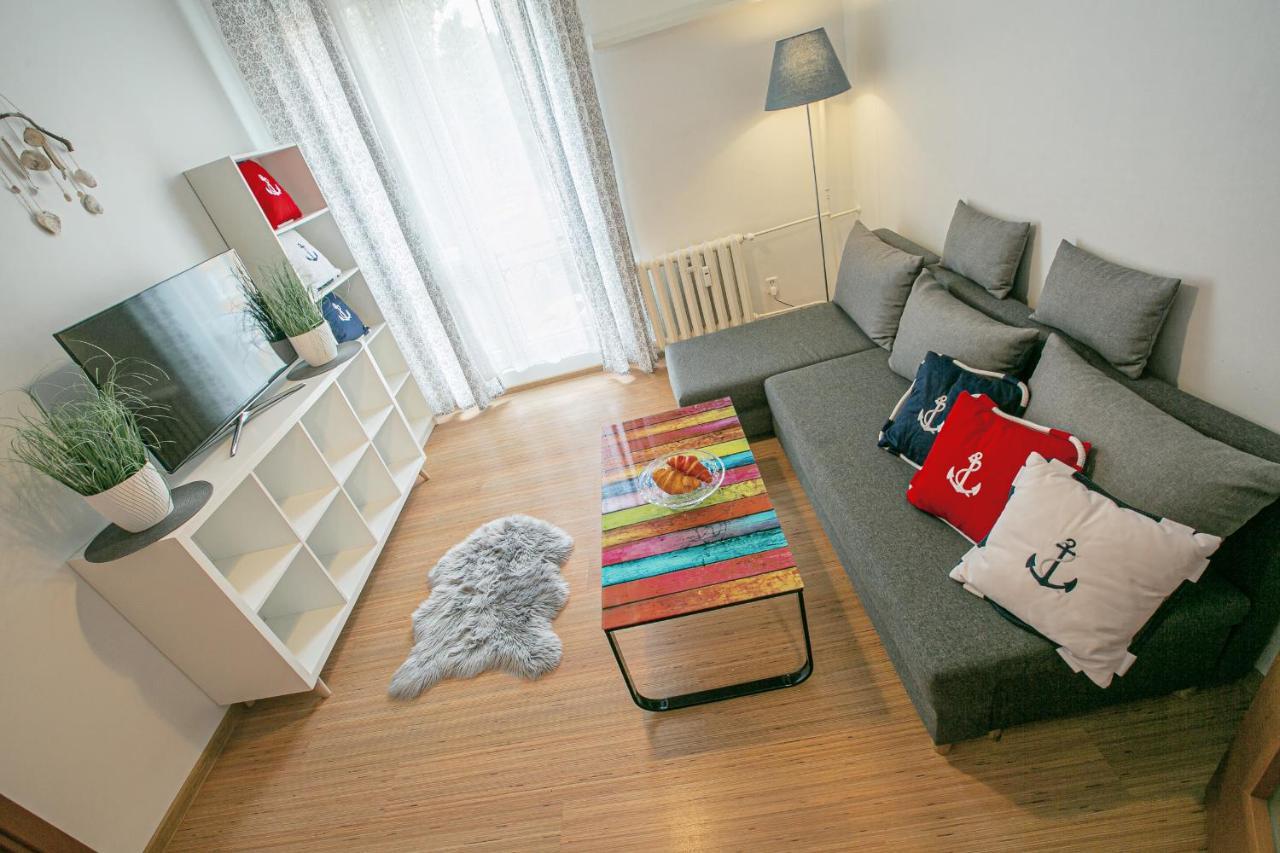 Apartament W Centrum VI Apartamento Ustka Exterior foto